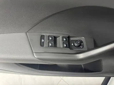 Volkswagen T-Cross 2023, 24000 км, за 89800 CNY - фото 8