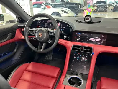 Porsche Taycan 2025, 14000 км, за 758000 CNY - фото 24