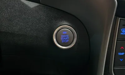 Hyundai Avante 2016, 108103 км, за 7500000 KRW - фото 19