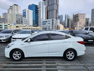 Hyundai Accent 2013, 176079 км, за 3990000 KRW