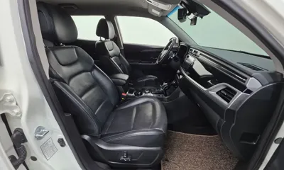 KG_Mobility_Ssangyong KORANDO 2019, 162275 км, за 7900000 KRW - фото 10