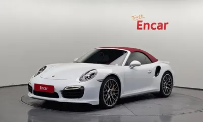 Porsche 911 · 2015 год