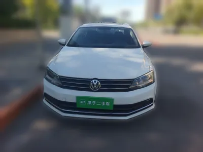 Volkswagen Sagitar 2017, 105100 км, за 52632.3 CNY