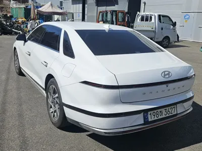 Hyundai Grandeur 2023, 32000 км, за 18040000 KRW - фото 4