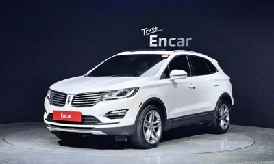 Lincoln MKC · 2017 год