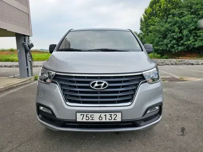 Hyundai Starex 2019, 54709 км, за 24900000 KRW - фото 2