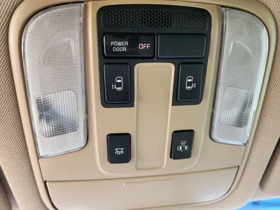 Kia Canival 2019, 205049 км, за 8990000 KRW - фото 13