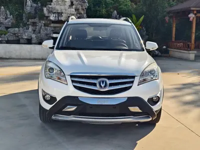 Changan CS35 2016, 140000 км, за 18800 CNY