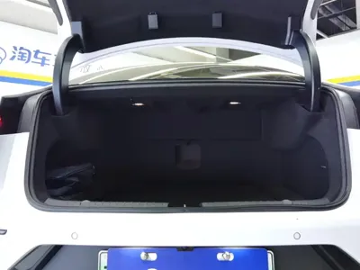 BYD Han 2023, 65600 км, за 97300 CNY