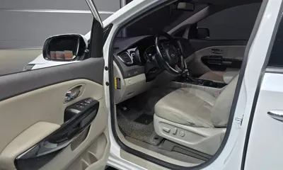 Kia Canival 2017, 147194 км, за 10800000 KRW - фото 10