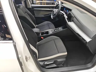 Volkswagen Golf 2021, 31200 км, за 80800 CNY - фото 7