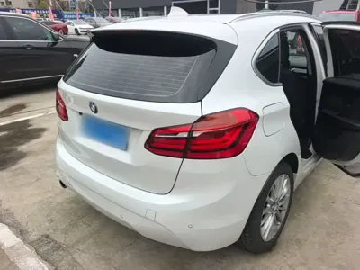 BMW 2 Series Active Tourer 2018, 108600 км, за 49500 CNY - фото 7