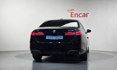 BMW i5 2024, 56827 км, за 62900000 KRW