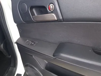 KG_Mobility_Ssangyong KORANDO 2016, 101977 км, за 7600000 KRW - фото 19
