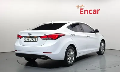 Hyundai Avante 2015, 110342 км, за 6500000 KRW