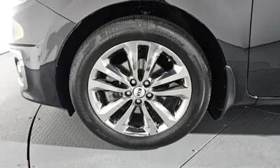 Kia Canival 2017, 74140 км, за 15500000 KRW - фото 5