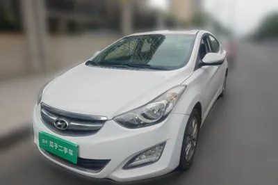 Hyundai Elantra (5th Generation · 2015 год