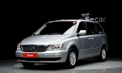 Kia Canival · 2010 год
