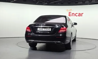 Mercedes-Benz E-Class 2018, 122496 км, за 20400000 KRW - фото 4