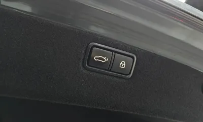 Hyundai Genesis 2016, 156122 км, за 12400000 KRW - фото 20