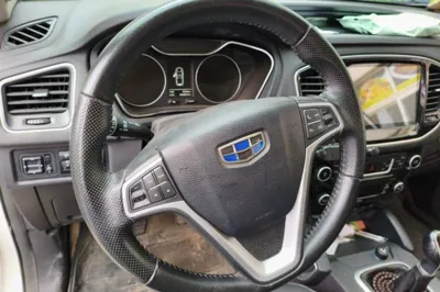 Geely Auto Vision X6 2016, 89800 км, за 22480.88 CNY - фото 10