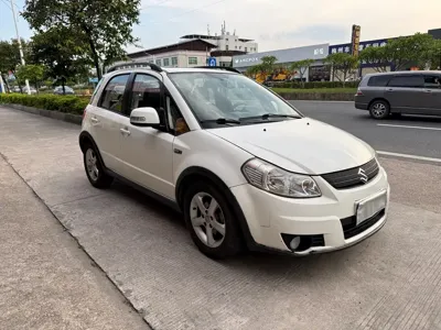Suzuki SX4 2011, 130000 км, за 12800 CNY