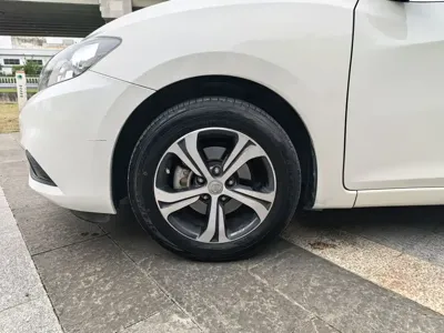 Nissan Tiida 2018, 61000 км, за 39800 CNY - фото 17