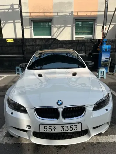 BMW M3 · 2010 год