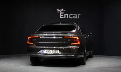 Volvo S90 2023, 53896 км, за 38000000 KRW