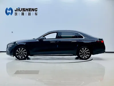 Mercedes-Benz E-Class 2025, 9400 км, за 375000 CNY