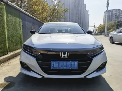 Honda Accord 2022, 32000 км, за 68000 CNY