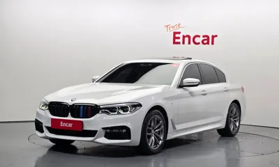 BMW 5-Series · 2018 год