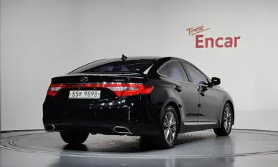 Hyundai Grandeur 2015, 182611 км, за 4300000 KRW
