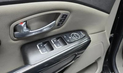 Kia Canival 2015, 131583 км, за 12500000 KRW - фото 13