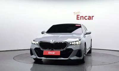 BMW 5-Series 2026, 4781 км, за 78500000 KRW - фото 3