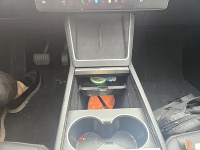 Tesla Model Y 2025, 37500 км, за 35280000 KRW - фото 8