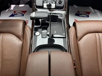 Audi A8 2015, 135000 км, за 138000 CNY - фото 14