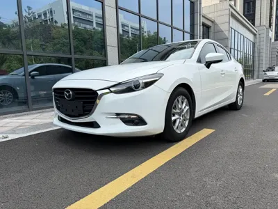 Mazda 3 Axela · 2017 год