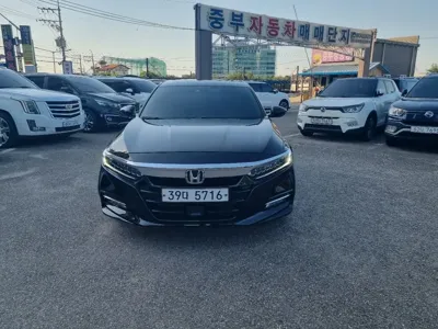 Honda Accord 2018, 59649 км, за 22000000 KRW