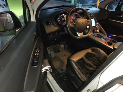 Peugeot 3008 2018, 90700 км, за 42606.46 CNY - фото 13