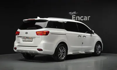Kia Canival 2019, 85001 км, за 17500000 KRW
