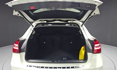 Mercedes-Benz GLA-Class 2018, 91125 км, за 14800000 KRW - фото 16