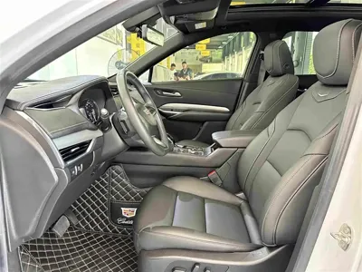 Cadillac XT4 2023, 74300 км, за 106900 CNY - фото 4