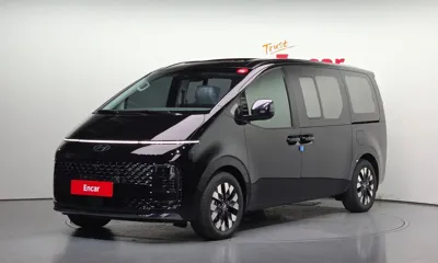 Hyundai Staria · 2025 год