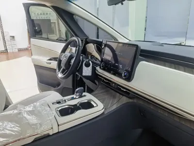 Lexus LM 2024, 17000 км, за 1358000 CNY - фото 8