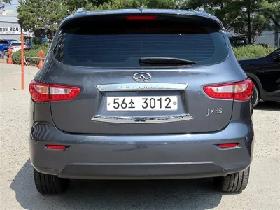 Infiniti JX 2013, 118234 км, за 6200000 KRW