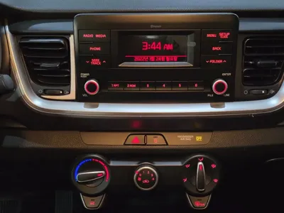 Kia Stonic 2018, 26863 км, за 9900000 KRW - фото 11