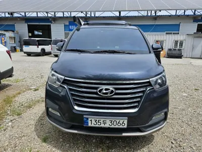 Hyundai Starex · 2018 год