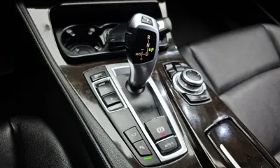 BMW 5-Series 2013, 95857 км, за 9900000 KRW - фото 9
