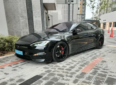 Tesla Model S 2023, 43200 км, за 113900000 KRW